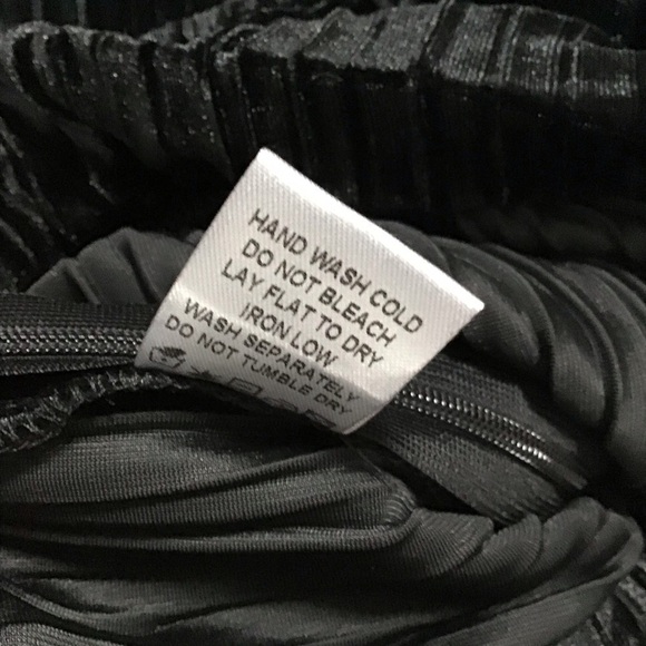 Superdown Rowna Wide Leg Pant in Black Size Medium. - Picture 10 of 11